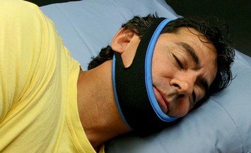 A New Solution That Stops Snoring and Lets You Sleep